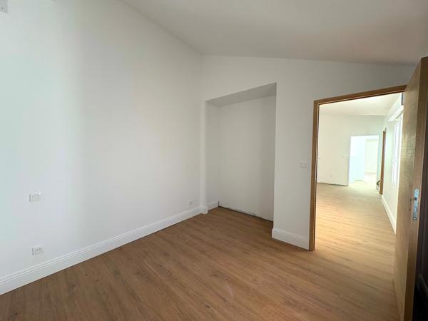 Appartement à louer 2 pièces AIRE SUR L'ADOUR (40)