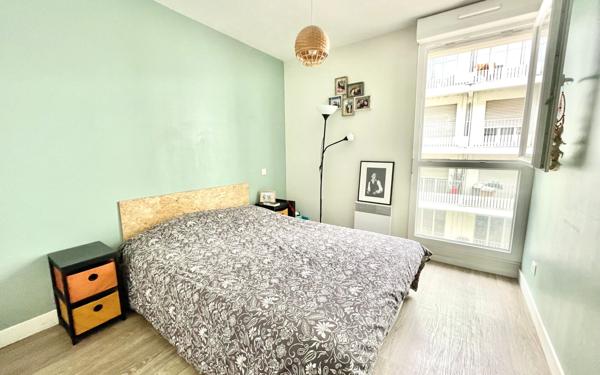 Appartement à vendre    3 pièces • 70,83 m2 Bordeaux