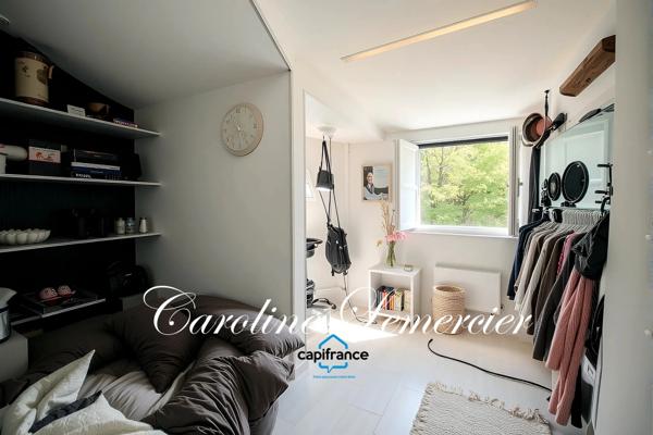 Maison à vendre 7 pièces proche LE MANS de 183 m² habitables et studio 2 chambres, sur 9 hectares de terre