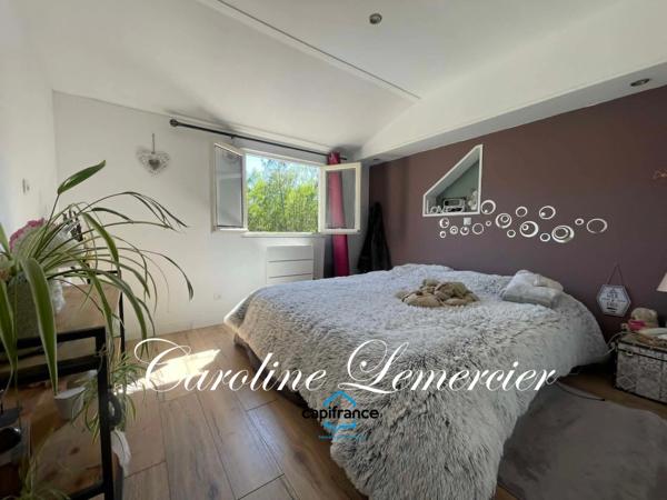 Maison à vendre 7 pièces proche LE MANS de 183 m² habitables et studio 2 chambres, sur 9 hectares de terre