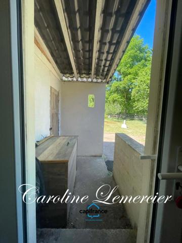 Maison à vendre 7 pièces proche LE MANS de 183 m² habitables et studio 2 chambres, sur 9 hectares de terre