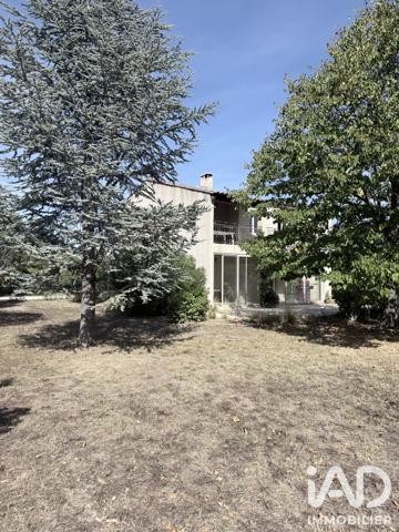 Maison à vendre 4 pièces 130 m² Caumont-sur-Durance