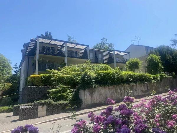 Vente                                                      Appartement
                        
                     2 pièces                      49 m2                     à Mulhouse