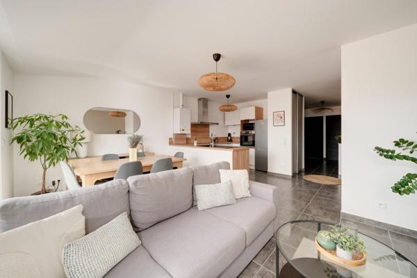 Magnifique appartement de 70m² - 2 chambres - terrasse plein sud avec vue dégagée
