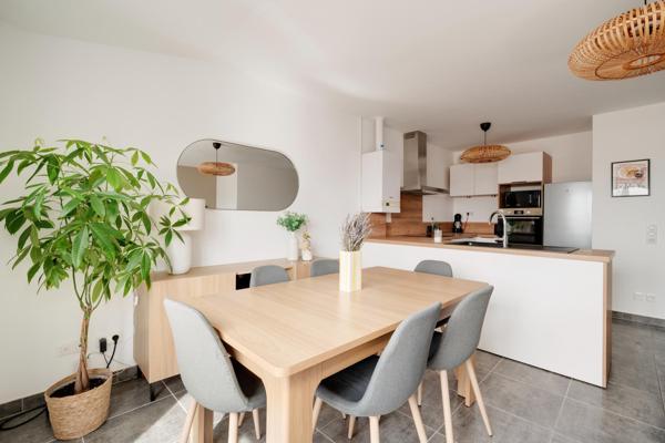 Magnifique appartement de 70m² - 2 chambres - terrasse plein sud avec vue dégagée