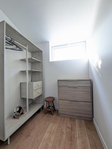 Petite maison indépendante avec terrasse et parking