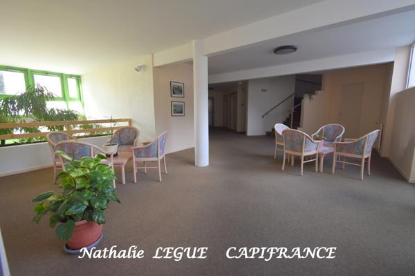 Vendée CHALLANS ( 85 ) centre ville Appartement 51 m² , 1 chambre à vendre 3 pièces , balcon , garage entre LA ROCHE sur YON , NOIRMOUTIER et NANTES