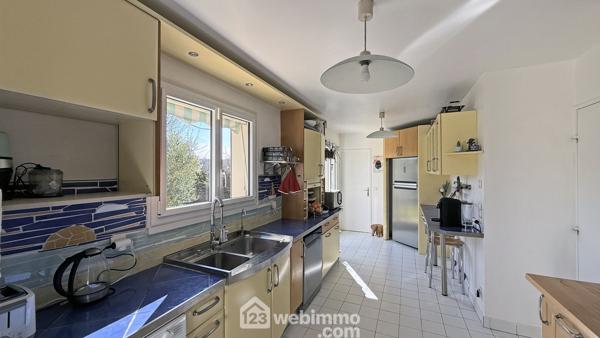 Maison 133 m² à Ormesson-sur-Marne 94490