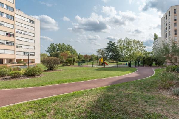 Appartement Préfecture Cergy Pontoise 5 pièce(s) 90 m2
