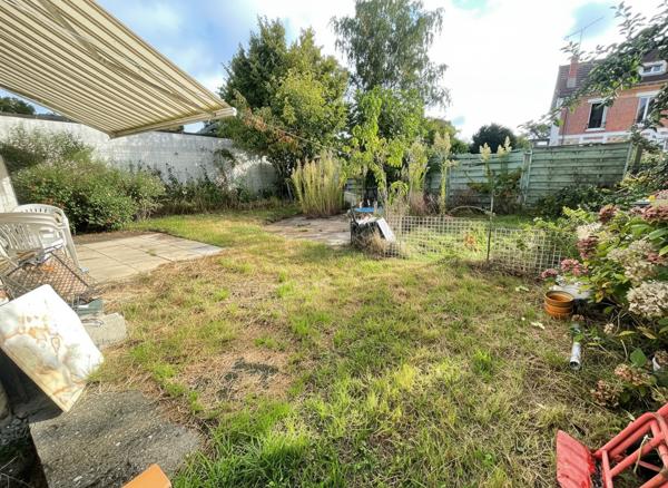 DPE D,  MAISON proche centre-ville de Verrières-le-Buisson,3 CHAMBRES, Garage, cave.