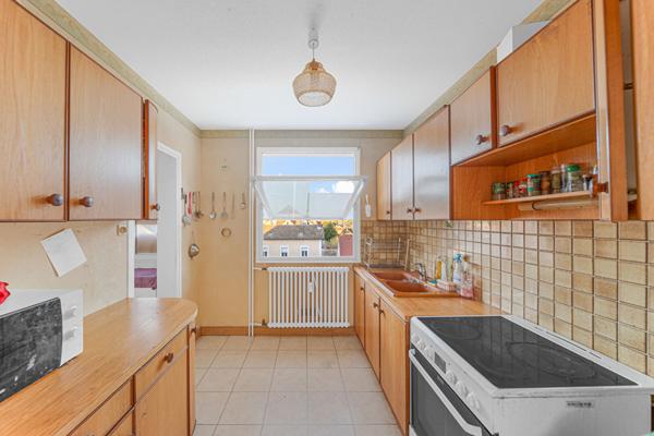 Appartement T4 de 72 m² avec balcon et garage à Châtenoy-le-Royal