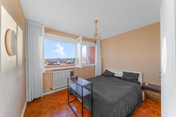 Appartement T4 de 72 m² avec balcon et garage à Châtenoy-le-Royal