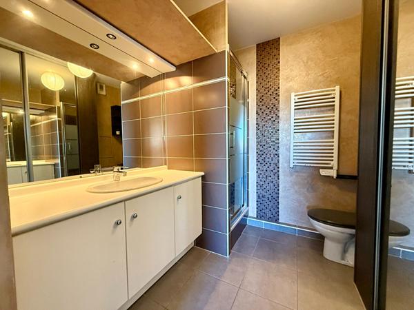 La Ciotat Bel Appartement T1 de 33 m² dans résidence avec piscine.