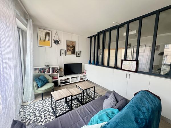 Poitiers (86000) CŒUR CENTRE VILLE POITIERS - APPARTEMENT T1 BIS - ASCENSEUR - MODE DE CHAUFFAGE INDÉPENDANT