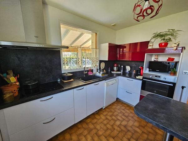 Maison individuelle à vendre à Le Gua en Charente-Maritime (17600), ref : 02071   
FIEF