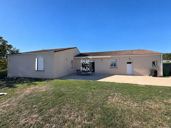 79400 SAINT MAIXENT L ECOLE Pavillon de plain-pied Saint Maixent L'Ecole - 190 m2