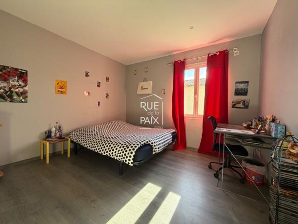 79400 SAINT MAIXENT L ECOLE Pavillon de plain-pied Saint Maixent L'Ecole - 190 m2