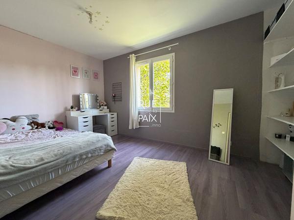 79400 SAINT MAIXENT L ECOLE Pavillon de plain-pied Saint Maixent L'Ecole - 190 m2