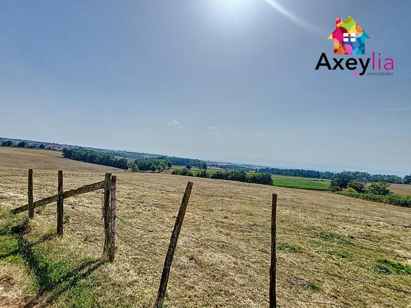 Saint-Hilaire-sous-Charlieu (42190) A VENDRE - ST HILAIRE SOUS CHARLIEU - MAISON A RENOVER, 7 CHAMBRES, TERRAIN ET DEPENDANCES