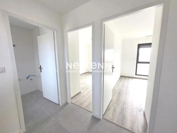 A VENDRE - PINS-JUSTARET - Villa Type 5 113 m² neuve