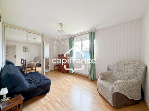 Maison familiale 5 chambres avec jardin – Gare à pied – Maurepas
