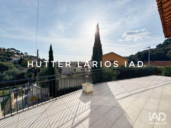 Maison à vendre 4 pièces 132 m² Hyères