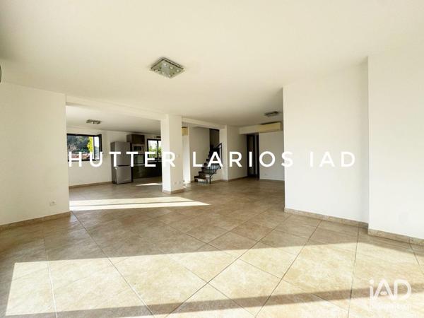 Maison à vendre 4 pièces 132 m² Hyères