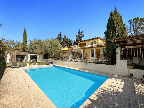 ERA Provaix Maison 207 m2 8 pièces