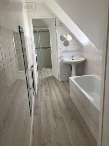 Maison à louer à Saint-Georges-sur-Fontaine en Seine-Maritime (76690), ref : 016/2955/SA