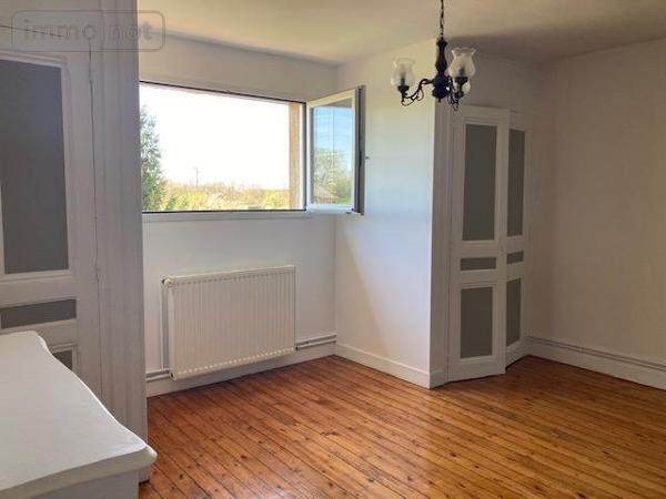 Maison à louer à Saint-Georges-sur-Fontaine en Seine-Maritime (76690), ref : 016/2955/SA