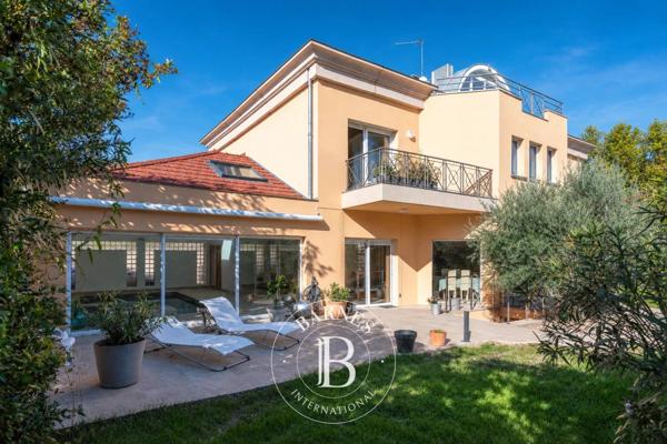 Lyon 3ème, Maison 4 Chambres -  432 m² à vendre