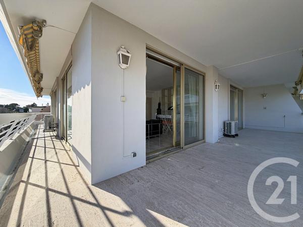 Appartement F4 à vendre  4 pièces - 94,37 m2 JUAN LES PINS - 06