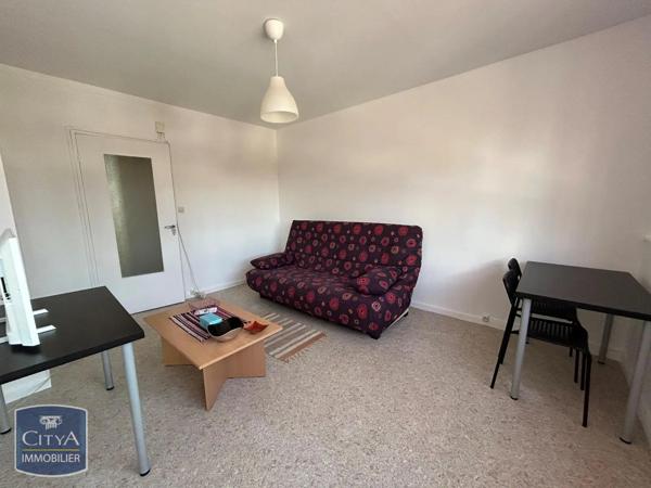 Appartement à louer 2 pièces 47.9m² Saint-Étienne (42100)