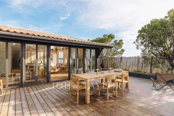 CAP FERRET - Villa en première ligne - JOHN TAYLOR