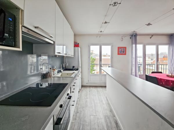 Massy (91300) CHAMBRE à louer au pied de la gare MASSY-PALAISEAU