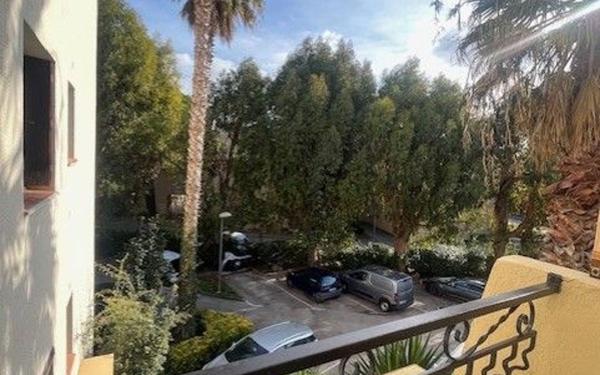 Appartement à vendre    1 pièce • 22,90 m2 Six-Fours-les-Plages