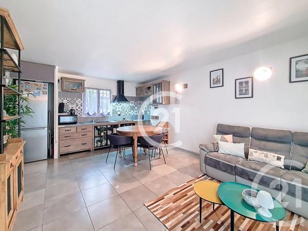 Maison à vendre  3 pièces - 60,57 m2 ARLES - 13