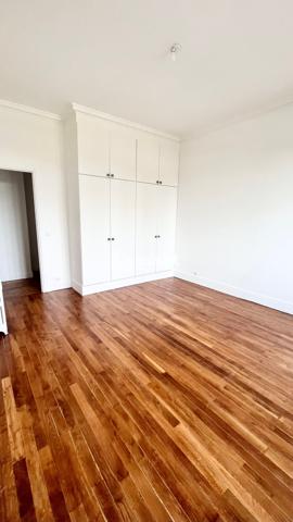 Location Appartement 5 pièces 165 m² - Neuilly-sur-seine 92200