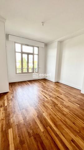 Location Appartement 5 pièces 165 m² - Neuilly-sur-seine 92200