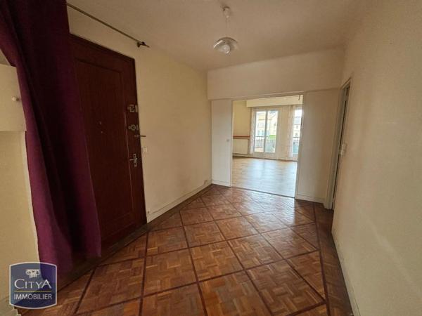 Appartement à louer 4 pièces 102.58m²