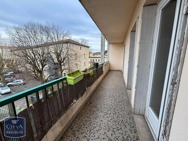 Appartement à louer 4 pièces 102.58m²