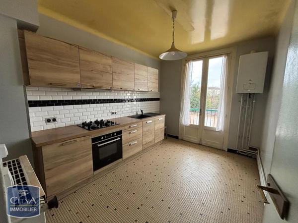 Appartement à louer 4 pièces 102.58m²