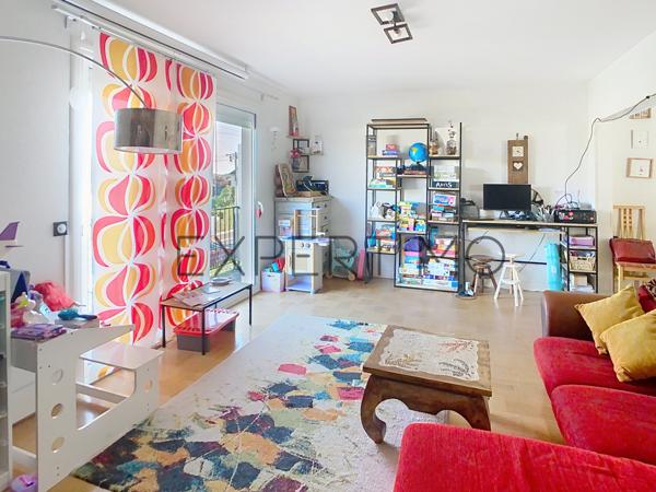 Bretteville-sur-Odon (14760) AU PIED DES ECOLES ET COMMERCES