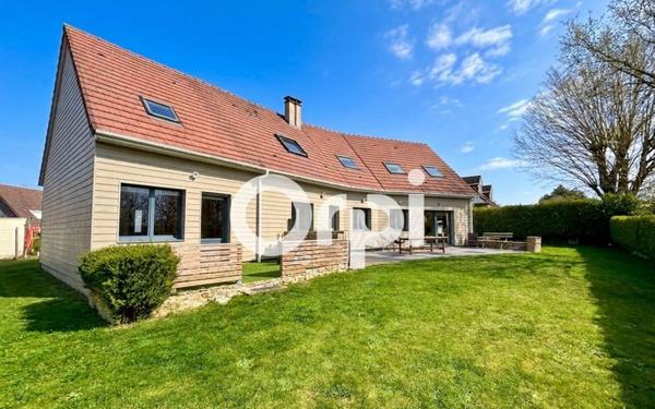 Maison à vendre    5 pièces • 202 m2 Saint-Martin-Boulogne