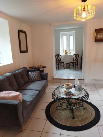 Maison à vendre 2 pièces SAINT CHRISTOPHE VALLON (12)