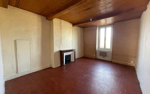 Appartement à louer    3 pièces •  Saint-Ambroix