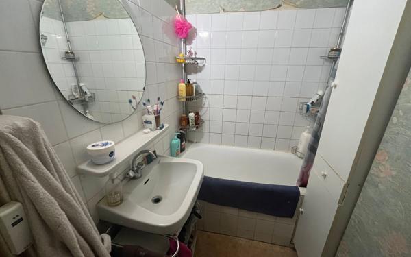 Appartement à vendre    3 pièces • 61,79 m2 Pont-de-Chéruy