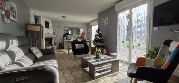 Maison à vendre à Questembert dans le Morbihan (56230), ref : 56013-851