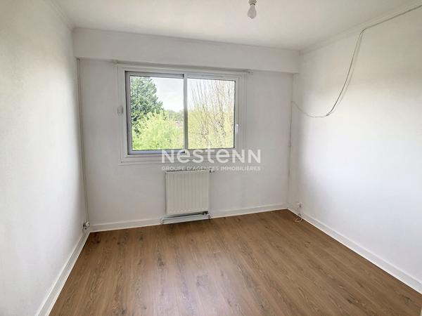 Appartement Domont 5 pièce(s) - avec ascenseur, terrasse, cave et deux place de parking