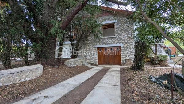 Maison ancienne de 121 m²